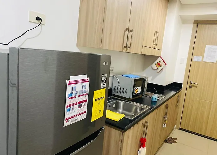 Shore D6, Shortwalk Mall Of Near Airport Apartment *