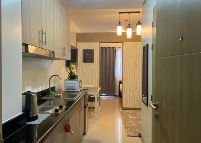 Shore D6, Shortwalk Mall Of Near Airport *